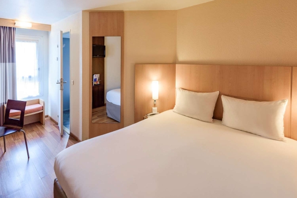 Hotel ibis Avignon Centre Pont de l'Europe